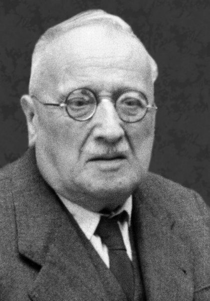 Viktor Car Emin